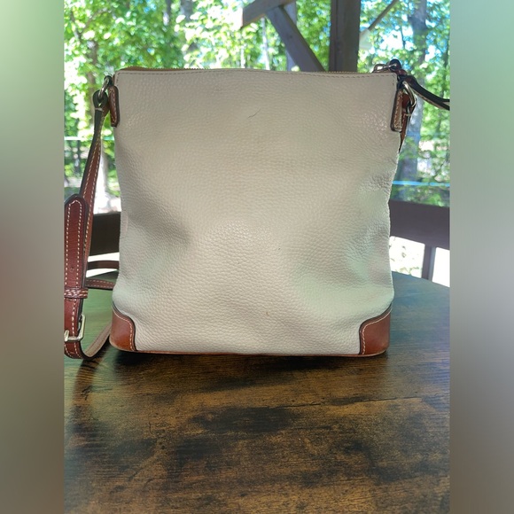 Dooney & Bourke Pebble Grain Crossbody - Picture 5 of 11